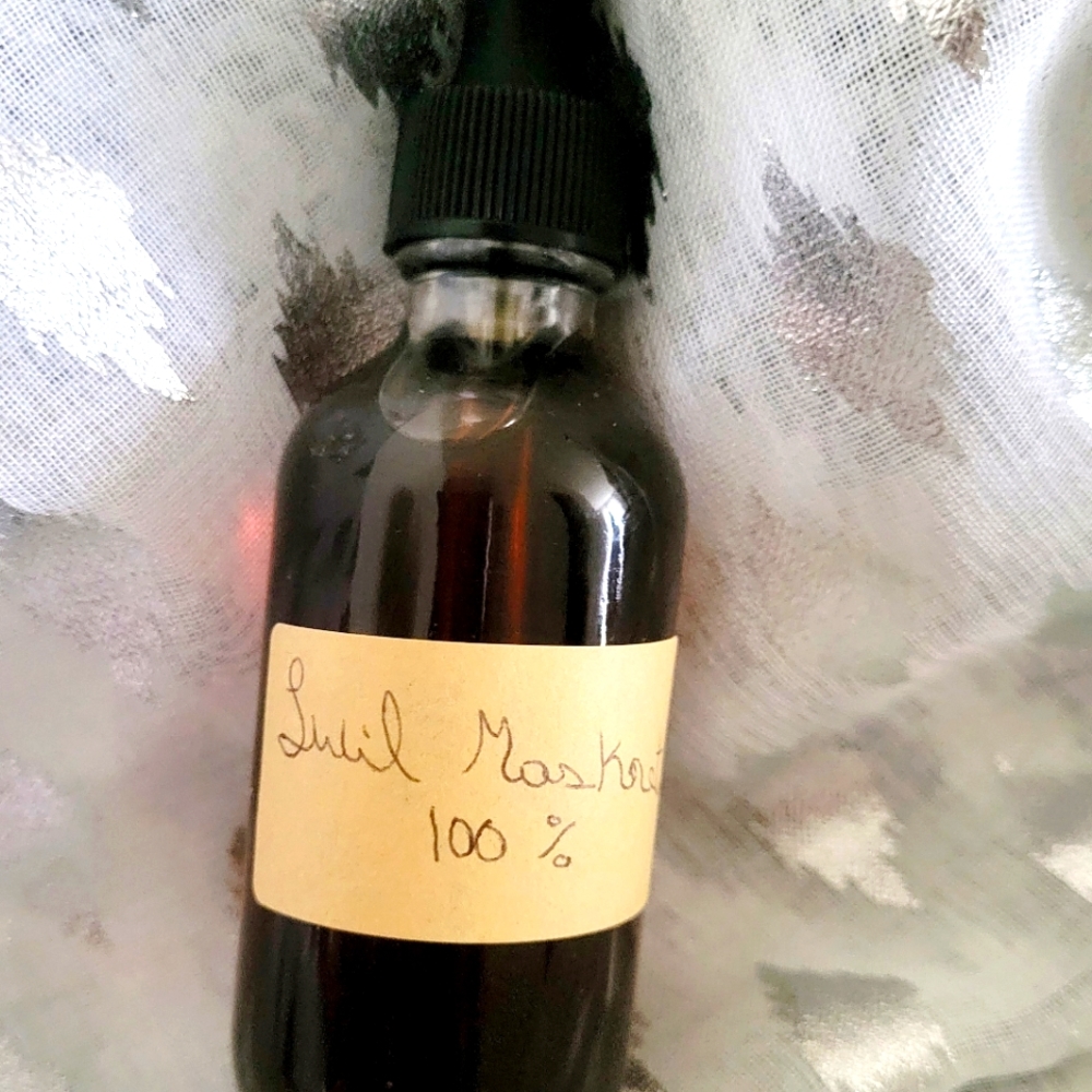 2oz Haitian Black Castor oil